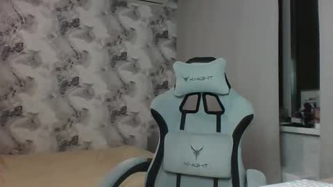 Aletta Oushen online show from February 7, 12:09 pm