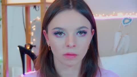 ElisabethDavis online show from September 8, 5:12 pm