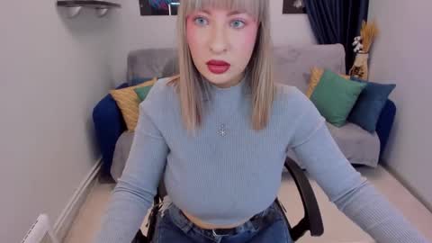 Snapshot of elisabethmills chatting on January 1, 11:49 am Elisabeth online show from January 1, 11:49 am