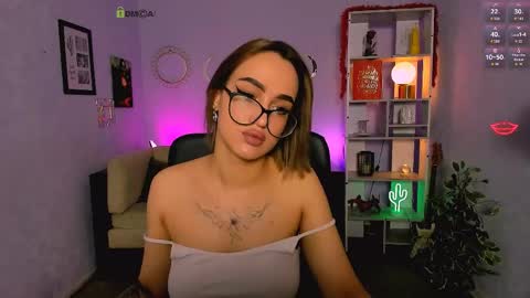 elison online show from April 14, 1:44 pm