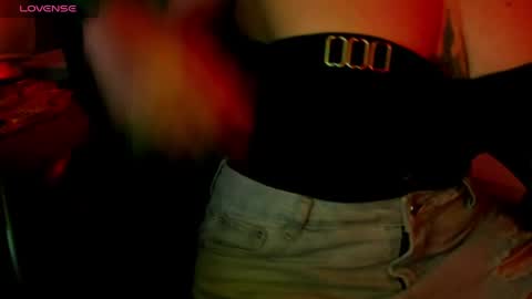 E L I S S A online show from April 13, 2:02 am