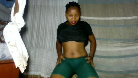 elita12010 online show from July 3, 10:27 pm