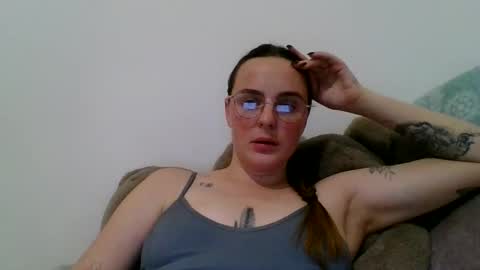 elizabet22004 online show from November 2, 10:24 pm