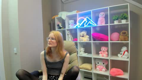 Snapshot of elizabeth_harpper chatting on February 28, 9:15 am Elizabeth online show from February 28, 9:15 am