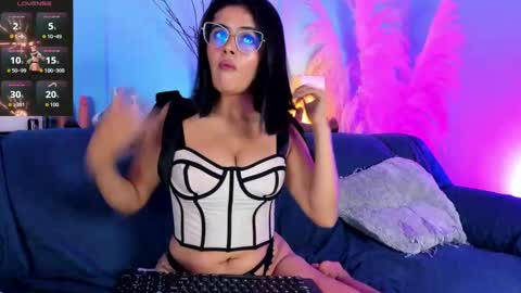 Eli  online show from September 14, 4:10 am