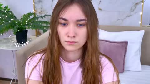 Elizabeth online show from January 14, 4:45 pm