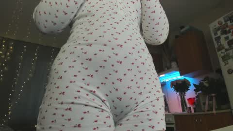 Eli online show from February 6, 3:06 am