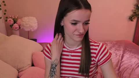 elizzza_ online show from May 9, 6:04 am