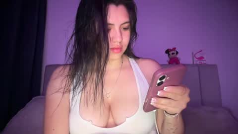 Ella  online show from July 22, 6:03 am