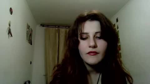 ella fr online show from November 4, 1:27 pm