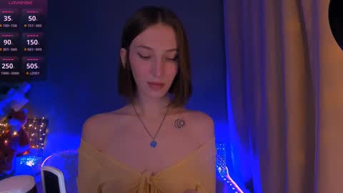 ellaamber online show from March 9, 10:08 pm