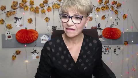 EllaBonito online show from October 26, 6:31 am