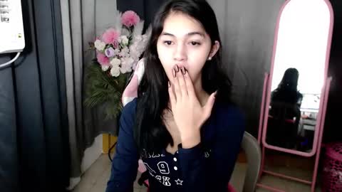 ELLA online show from February 18, 11:37 pm