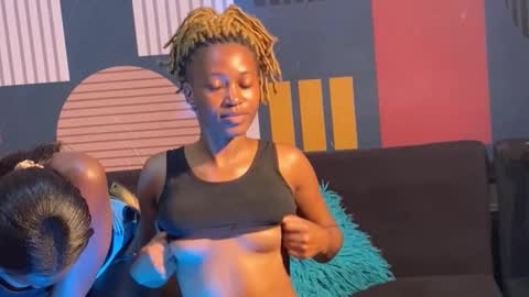 Ellanda Dolly online show from November 7, 9:53 pm