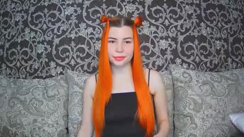 EllaNuar online show from November 17, 2:45 am