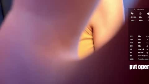 Ellie online show from November 6, 12:11 pm