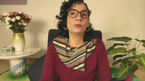 elliee1 online show from February 9, 12:41 pm