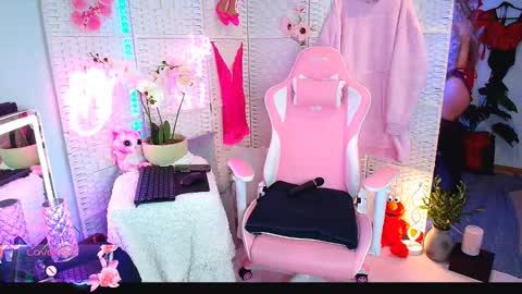 EllieKarr online show from February 24, 10:47 pm