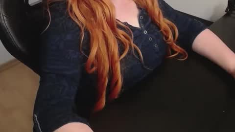 Elly online show from January 15, 4:46 pm