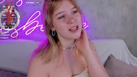 Snapshot of ellya_castro chatting on September 25, 1:37 am ellya_castro online show from September 25, 1:37 am