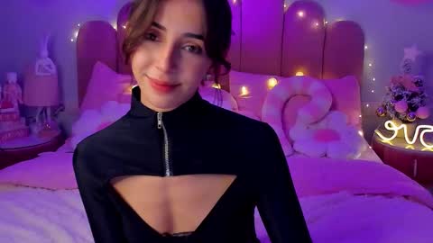 Michelle online show from December 14, 9:20 pm