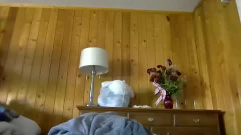 Elsie Rain online show from November 24, 8:33 pm