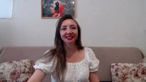 ElvinaSweet online show from June 4, 5:34 am