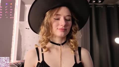 Elvina online show from November 1, 2:16 am