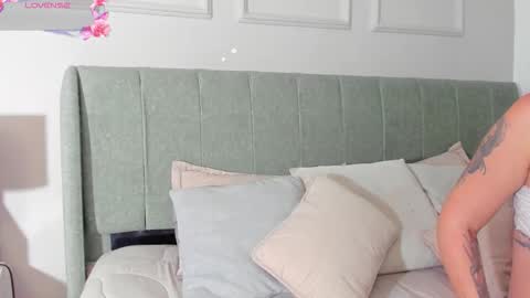 Emma  online show from March 29, 2:10 am