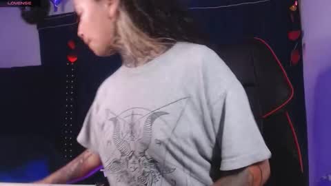 ema_ploxx online show from February 28, 4:45 am