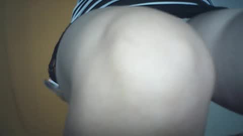 emailisa online show from March 27, 9:37 pm