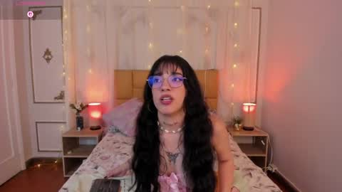 Emma online show from July 28, 3:26 am