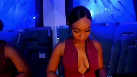 Emy online show from April 19, 1:38 am