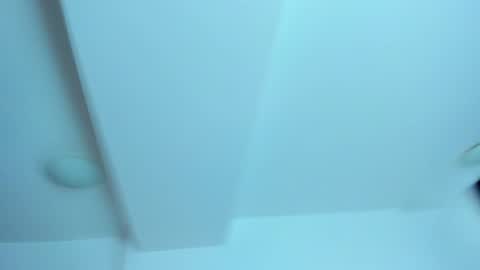 Emi online show from January 6, 6:10 pm