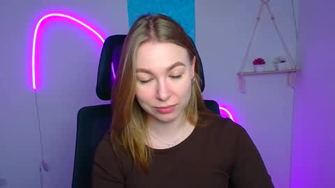 Emilia online show from March 10, 12:31 pm