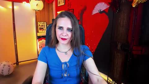 Emilia Bedy online show from November 30, 9:02 am