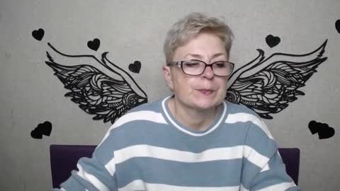 EmiliaGree online show from March 25, 6:55 pm