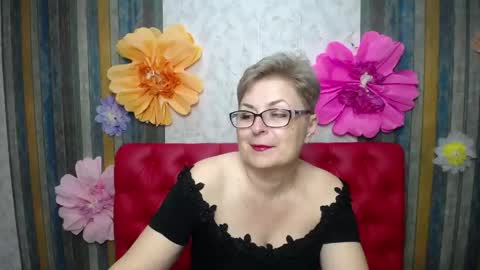 EmiliaGree online show from April 14, 6:08 pm