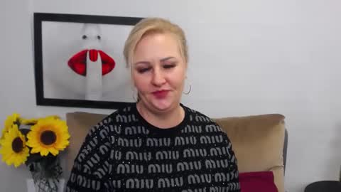 EmillyLove online show from March 5, 7:16 am