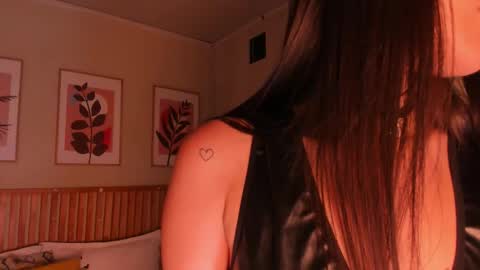              online show from November 1, 9:41 pm