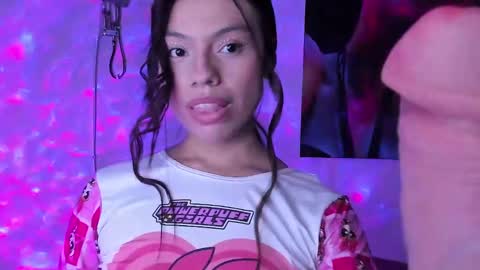 Emily online show from April 16, 7:30 am