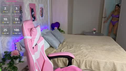 Emily online show from April 11, 8:18 am