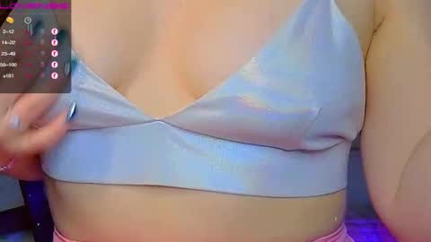 artist Emily online show from January 26, 1:41 am