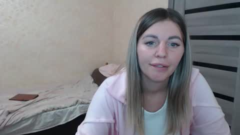 emilyfork online show from September 15, 3:53 pm