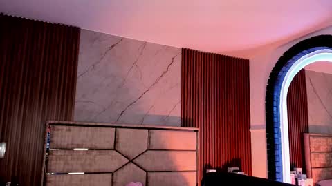 Snapshot of emilyhendrix_ chatting on October 23, 7:42 pm Emily Hendrix online show from October 23, 7:42 pm