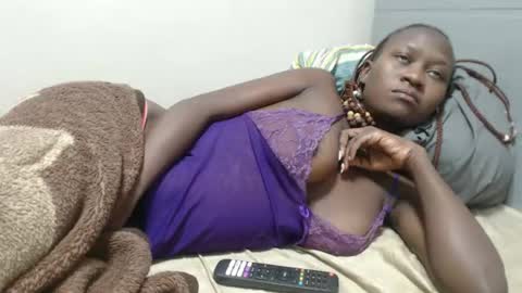 Emilly online show from March 26, 11:50 pm