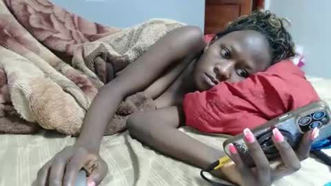 Emilly online show from October 30, 7:37 pm