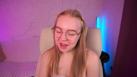  MY NAME IS Emily WELCOME EVERYONE I WILL BE HAPPY TO GIVE YOU WHAT YOU HAVE DREAMED OF FOR SO LONG online show from March 17, 7:34 am