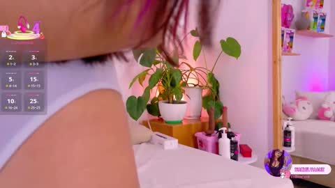 Emily Bank online show from February 3, 8:23 pm