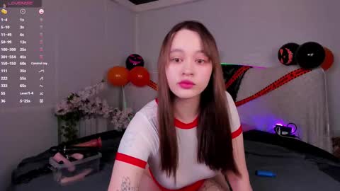 Emily cute baby online show from November 1, 1:15 pm